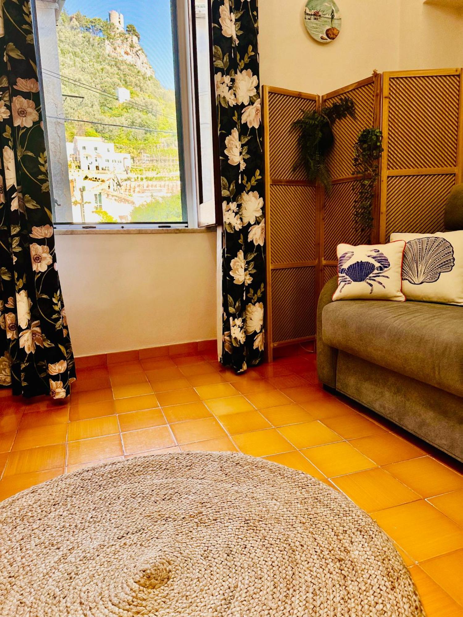 Casa Viggiano In The Heart Of Amalfi Apartment Exterior foto